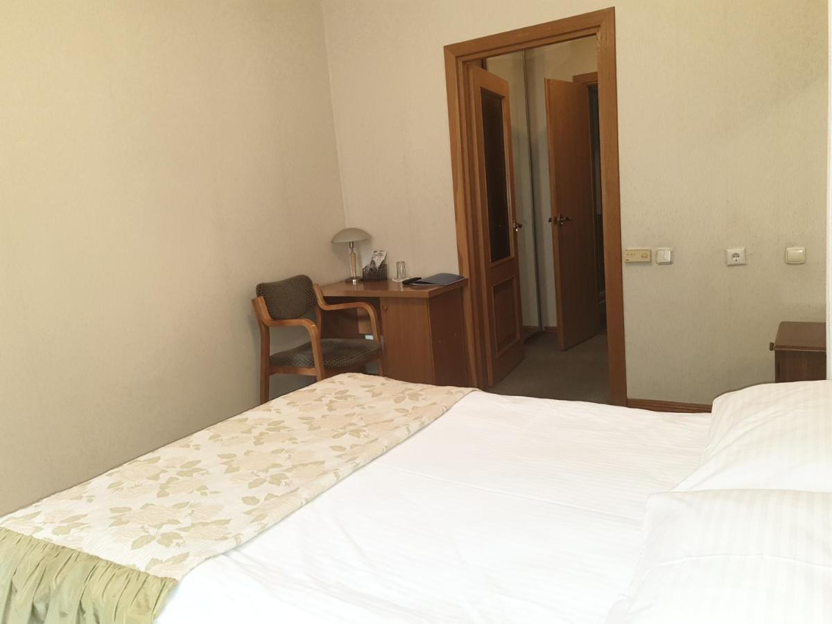 צ'יסינאו Dacia Hotel מראה חיצוני תמונה